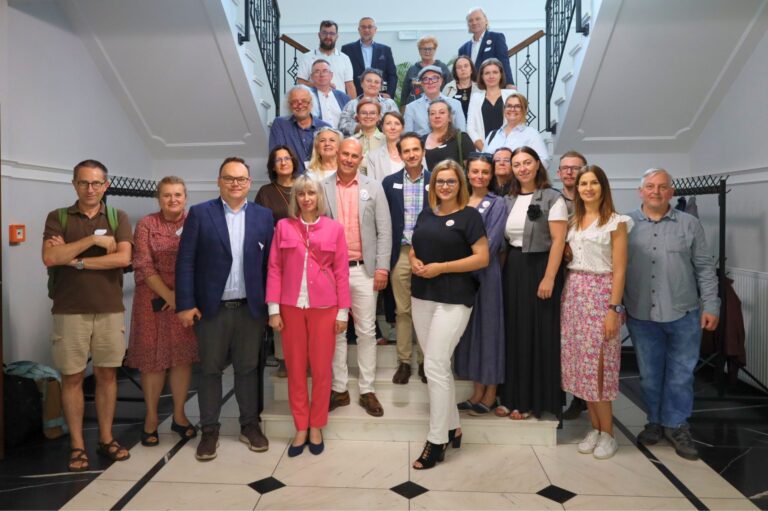 Zdjęcie z warsztatów w Skrzynkach