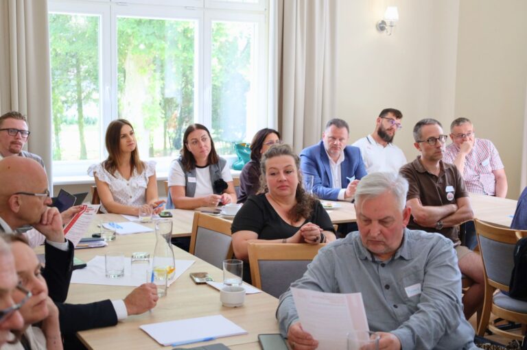 Zdjęcie z warsztatów w Skrzynkach