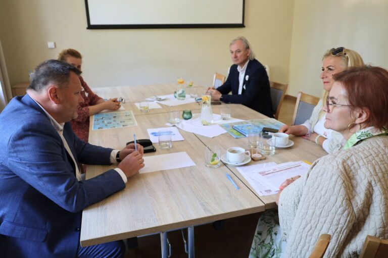 Zdjęcie z warsztatów w Skrzynkach