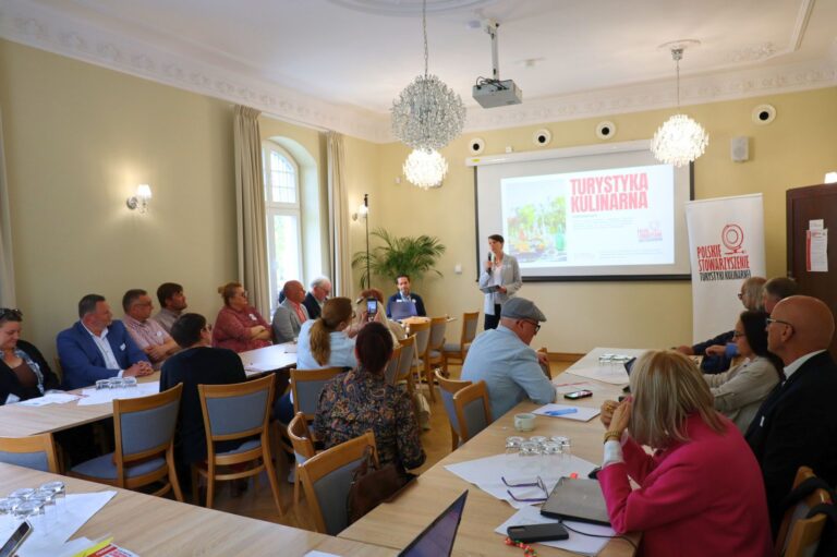 Zdjęcie z warsztatów w Skrzynkach